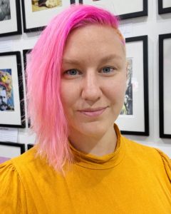 natalie-will-artist-portrait-southern-highlands-art-exhibition