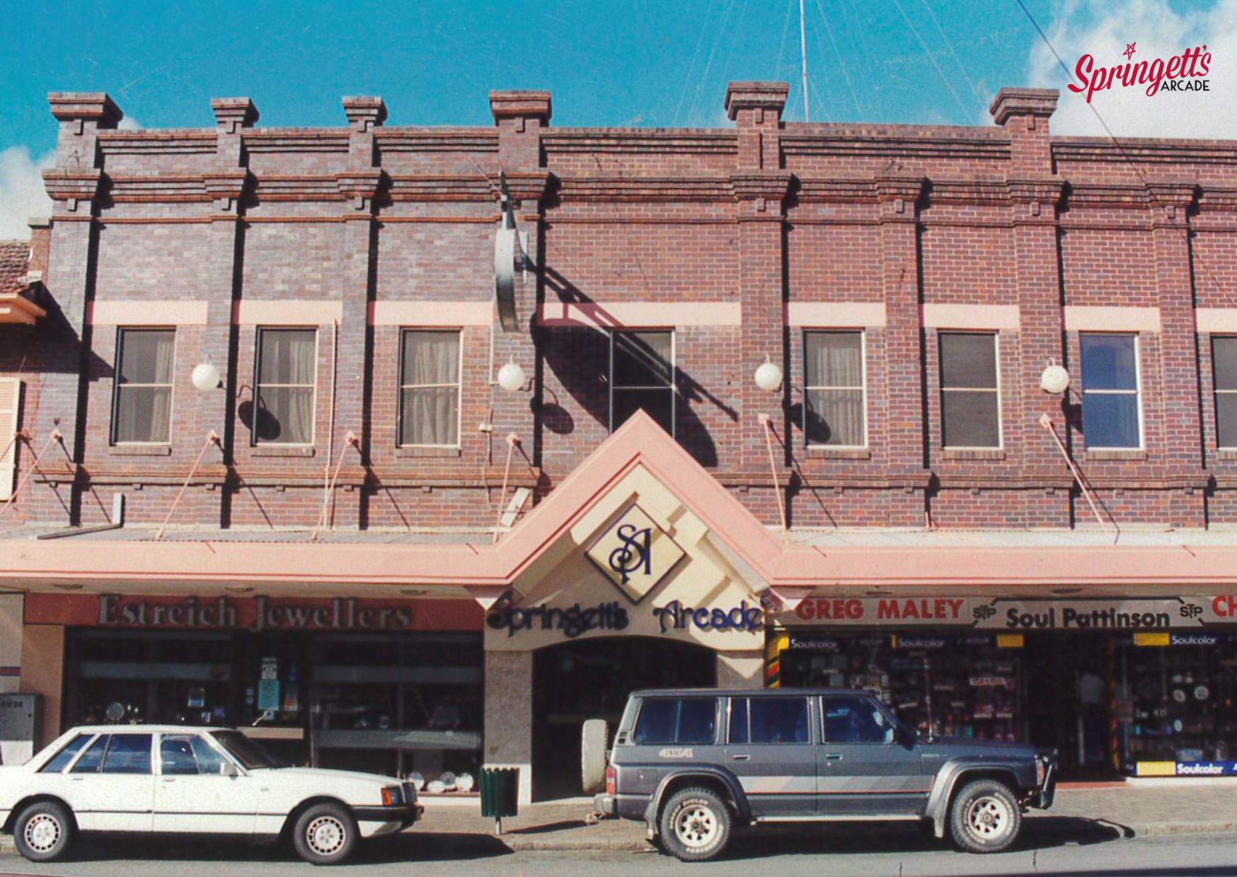 Historic view of Springett’s Arcade on Bong Bong Street, Bowral, during the 1996 to 2006 era.